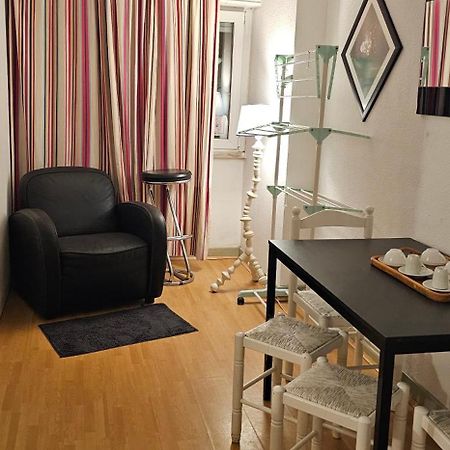 Summer Beach Hoster Apartment กอสตา ดา กาปาริกา ภายนอก รูปภาพ